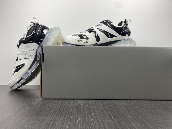 Balenciaga track W3BZ2 9010