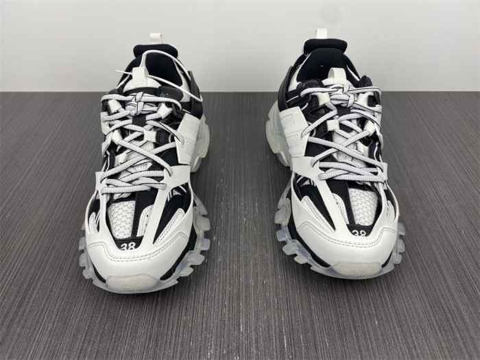 Balenciaga track W3BZ2 9010