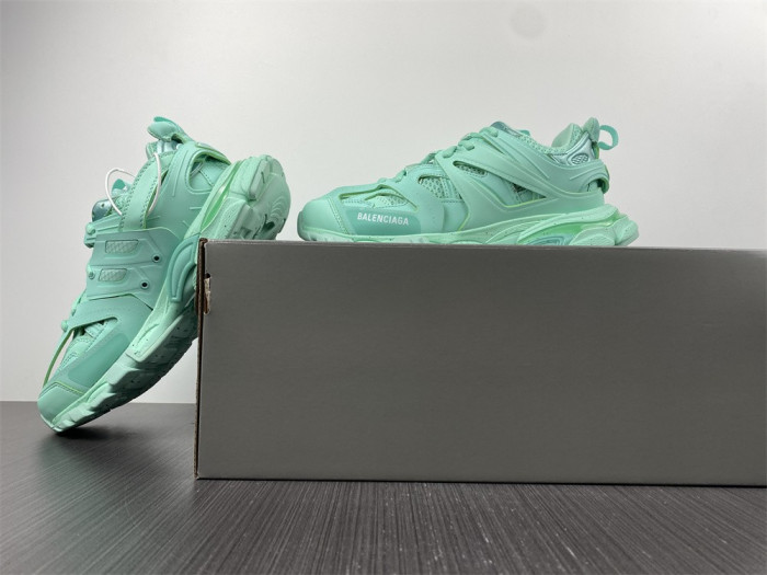Balenciaga track W3FE3 3800