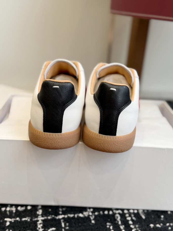 Ma1s0n Marg*e1a CALFSKIN S57WS0410