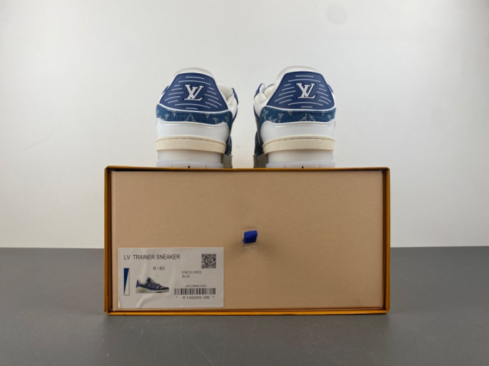 LV snekaers L0000596