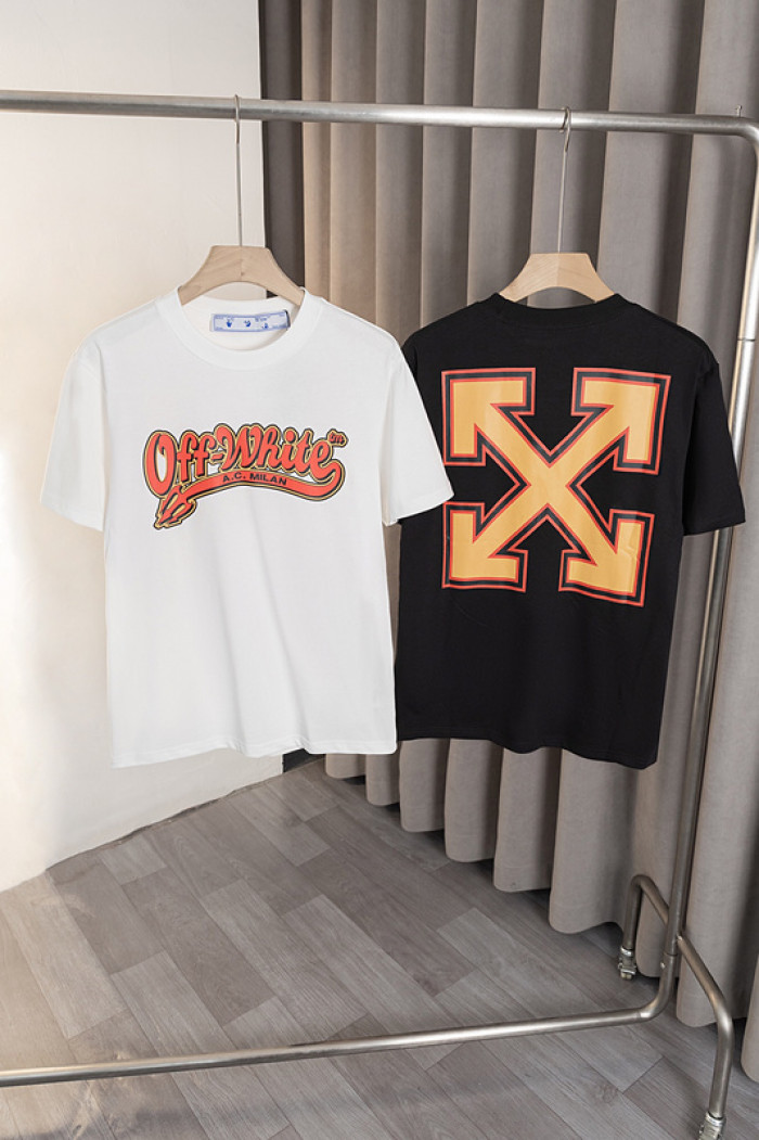 OFF WH1TE T-SHIRT W011