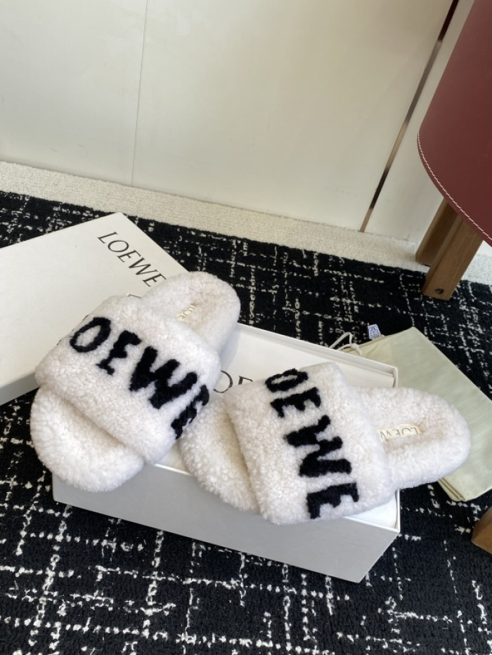 L0EWE Sandal LWS04