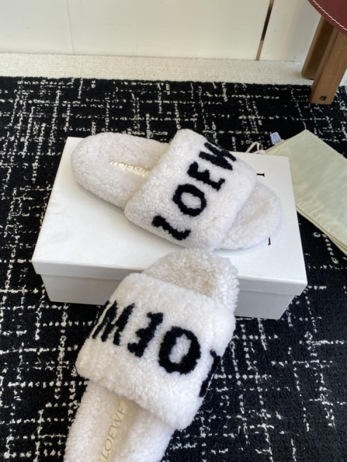 L0EWE Sandal LWS04