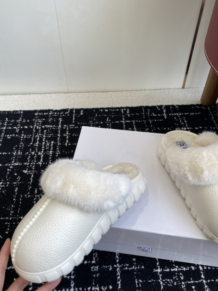 L0EWE Sandal LWS10