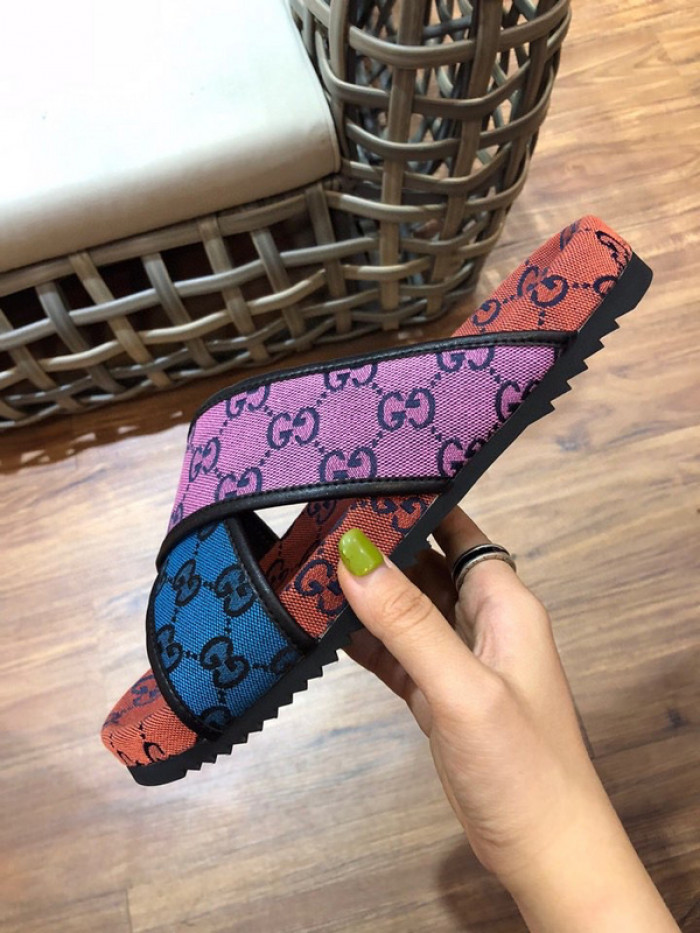 G*u*i* sandal138