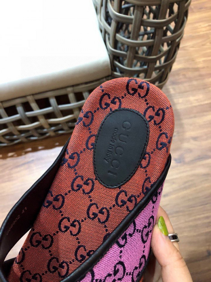 G*u*i* sandal138