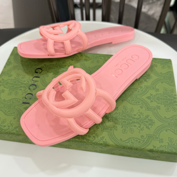 G*u*i* sandal149