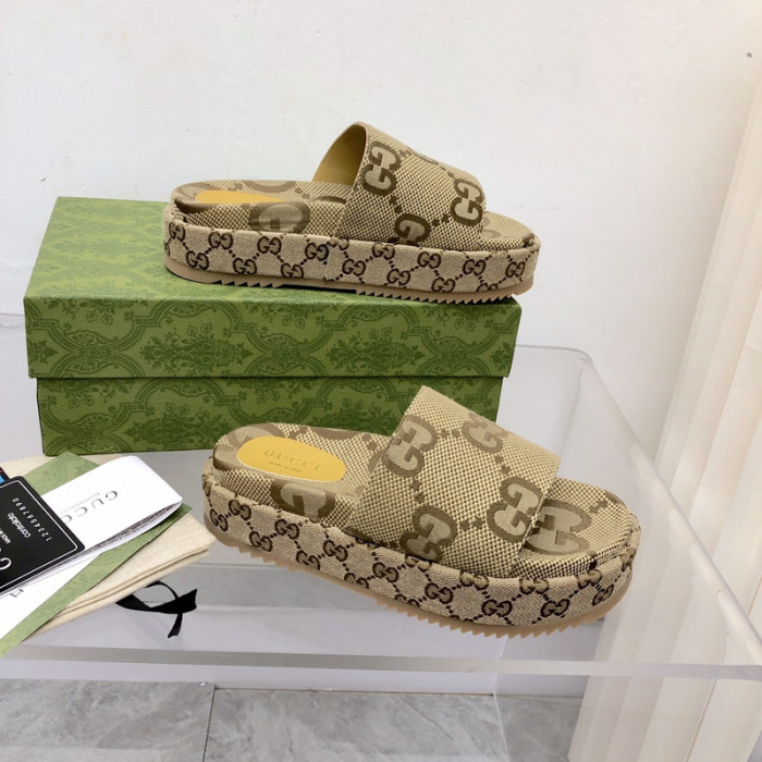 G*u*i* sandal143
