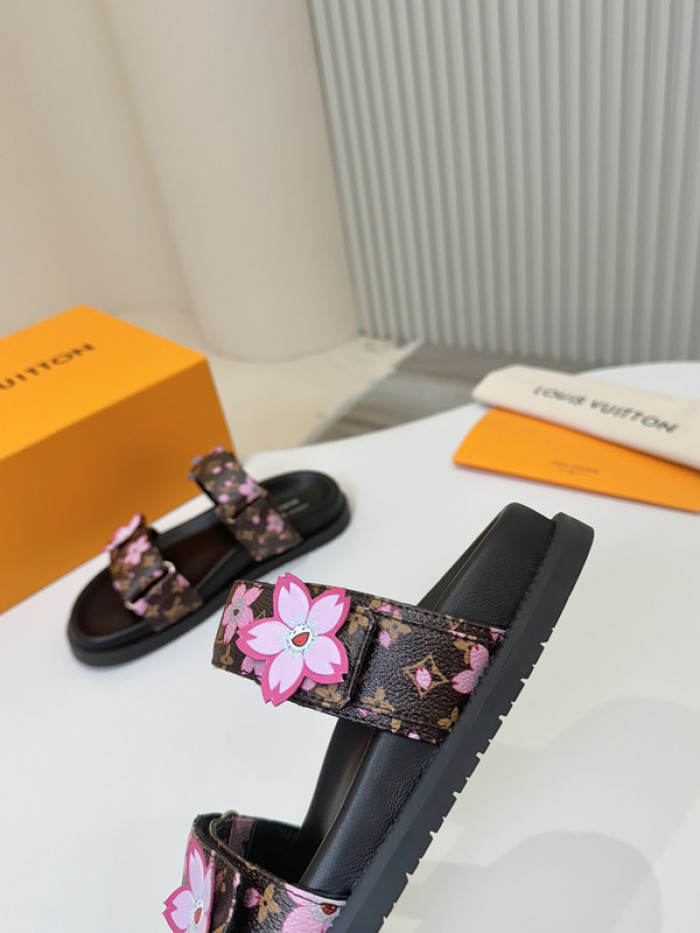 L&V sandal 180
