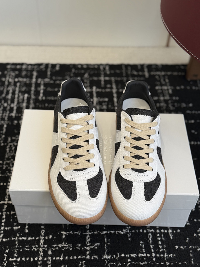 Ma1s0n Marg*e1a CALFSKIN S57WS0359