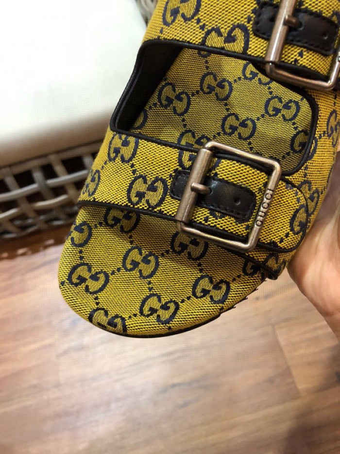 G*u*i* sandal141