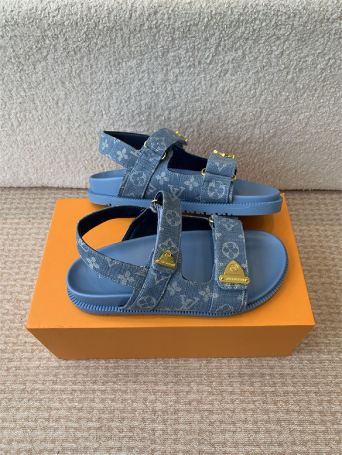 L&V sandal 201