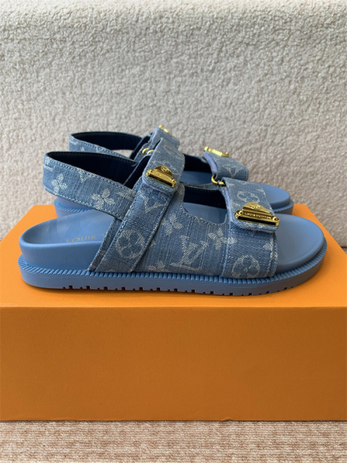 L&V sandal 201