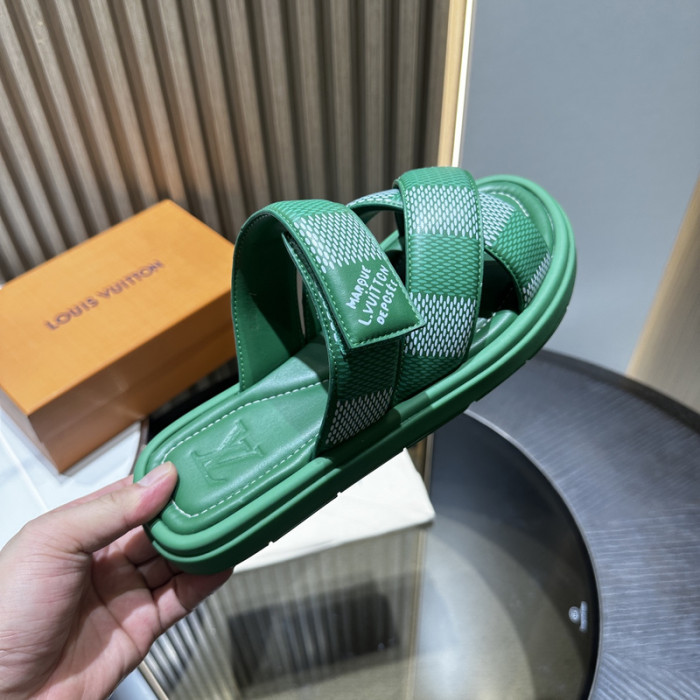L&V sandal 213