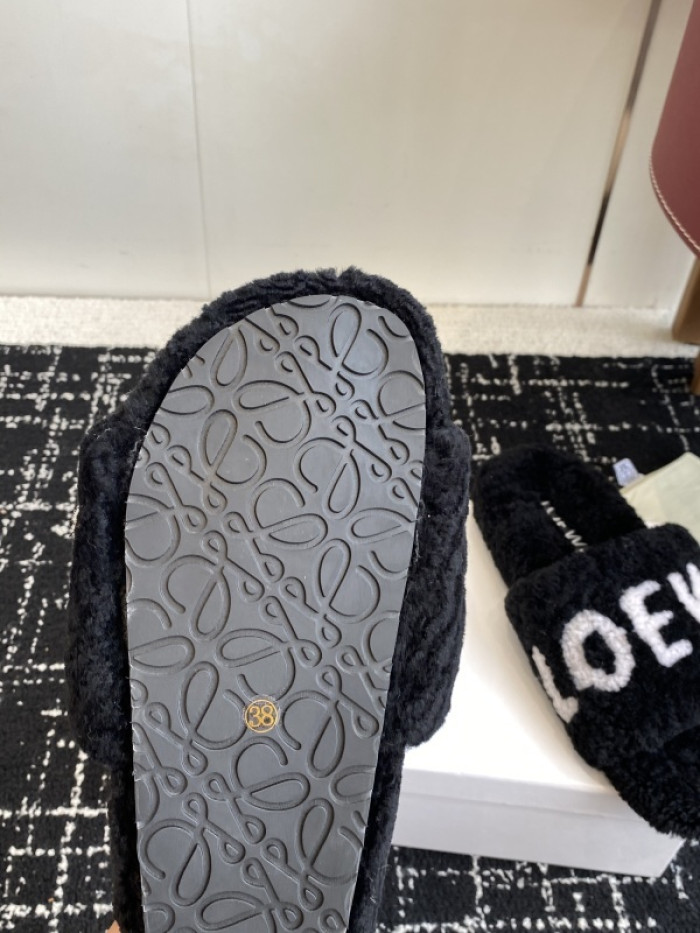 L0EWE Sandal LWS06