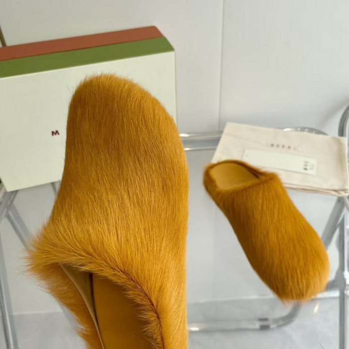 Marni Slides M005